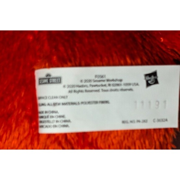 Sesame Street Tickle Me Elmo 10 inch Plush Toy Hasbro 2020 - Picture 3 of 3